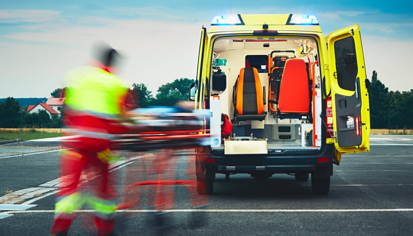 Trasporto-in-ambulanza-fuori-regione-1400x800